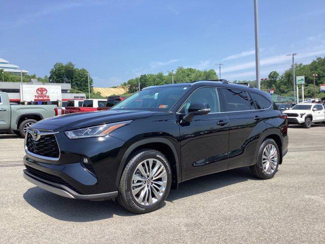 new 2025 Toyota Highlander car, priced at $55,857