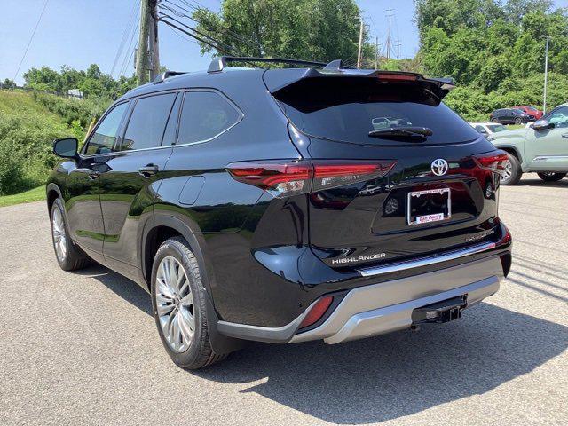 new 2025 Toyota Highlander car, priced at $55,857
