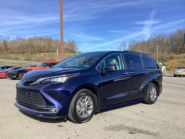 used 2023 Toyota Sienna car, priced at $44,990