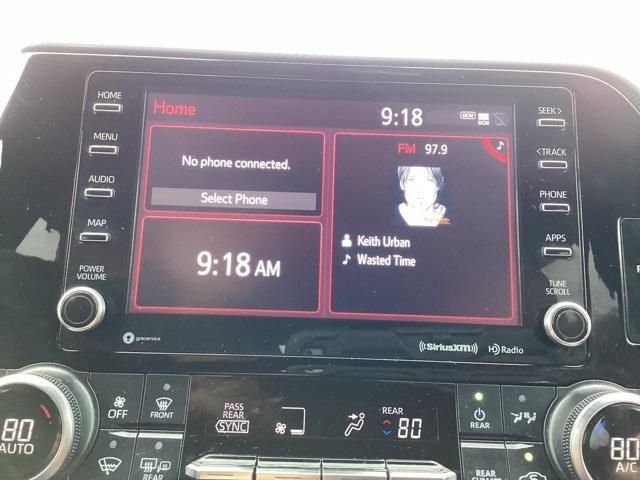 used 2022 Toyota Highlander car, priced at $37,490