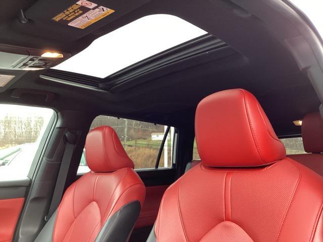 used 2022 Toyota Highlander car, priced at $37,490