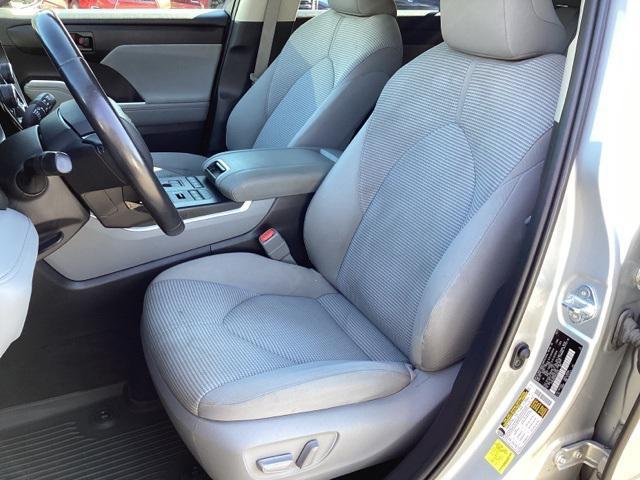 used 2021 Toyota Highlander car, priced at $28,490