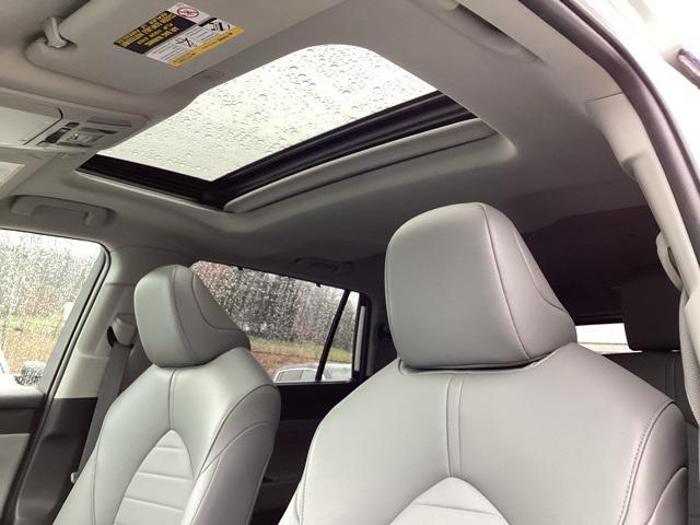 used 2023 Toyota Highlander car, priced at $37,990