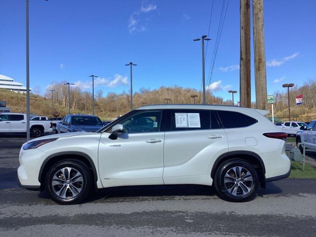 used 2021 Toyota Highlander Hybrid car, priced at $37,990