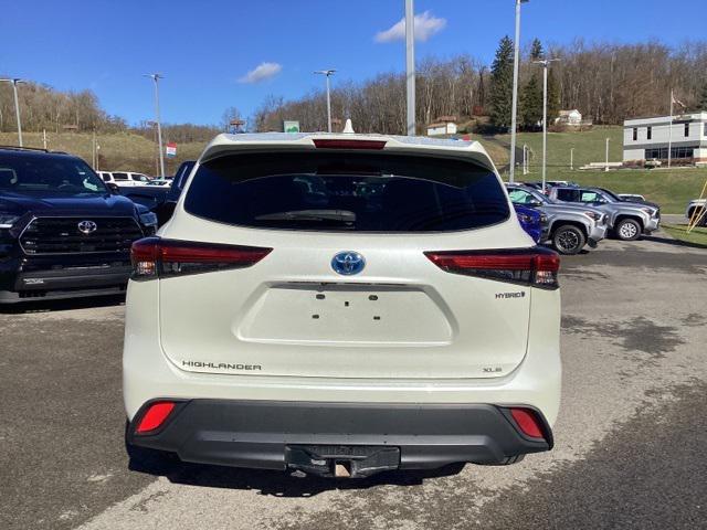 used 2021 Toyota Highlander Hybrid car, priced at $37,990