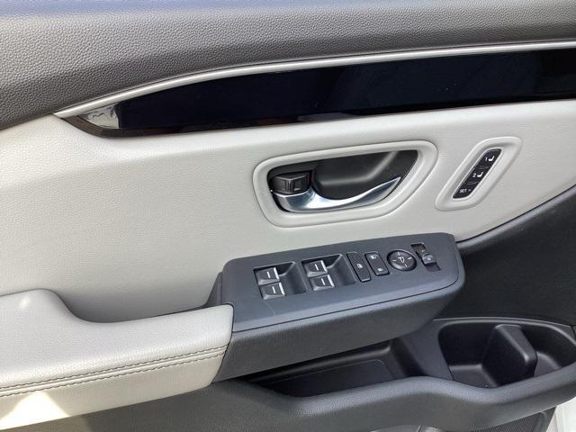 used 2024 Honda Pilot car, priced at $44,490