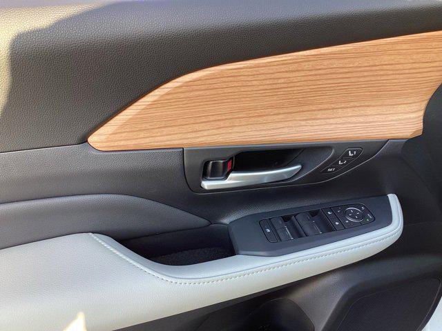 new 2026 Toyota Grand Highlander car, priced at $57,983