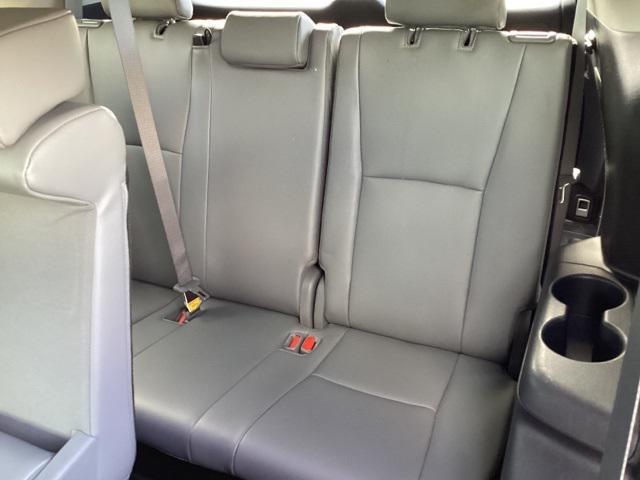 used 2022 Toyota Highlander car, priced at $34,990