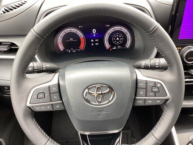 new 2026 Toyota Highlander car, priced at $50,643