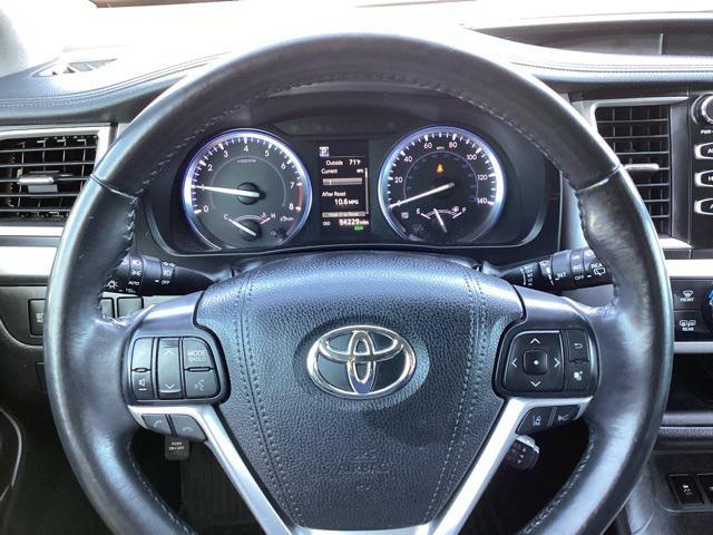 used 2018 Toyota Highlander car, priced at $24,990