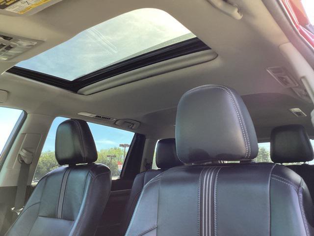 used 2018 Toyota Highlander car, priced at $24,990