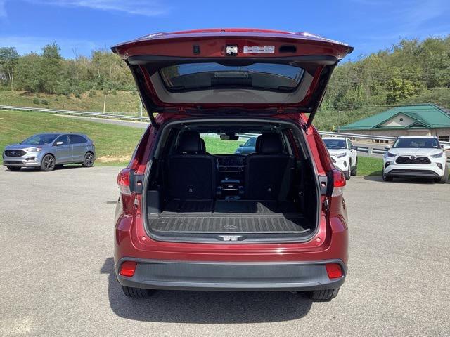 used 2018 Toyota Highlander car, priced at $24,990