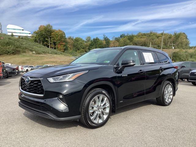 used 2021 Toyota Highlander Hybrid car, priced at $36,990