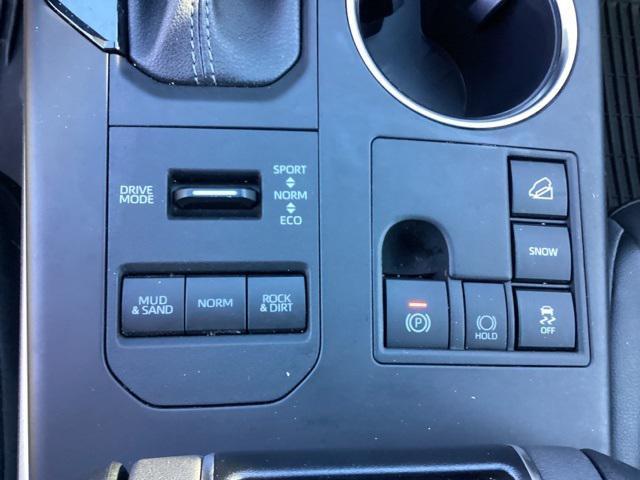 used 2023 Toyota Highlander car, priced at $36,990