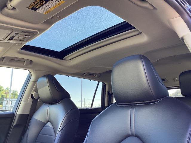used 2023 Toyota Highlander car, priced at $36,990