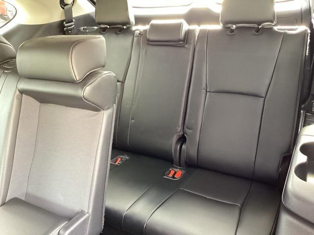 used 2022 Toyota Highlander car, priced at $35,990