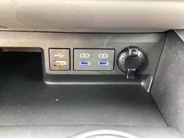 used 2022 Toyota Highlander car, priced at $38,990