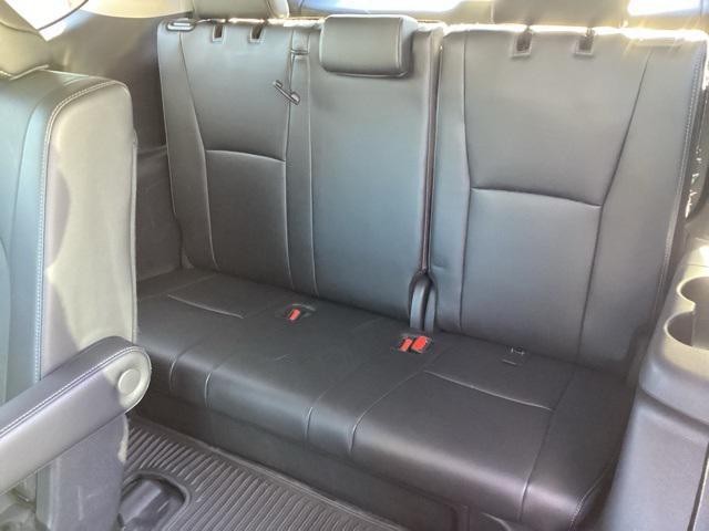 used 2024 Toyota Highlander car, priced at $43,990