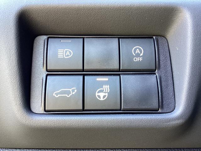 used 2024 Toyota Highlander car, priced at $43,990