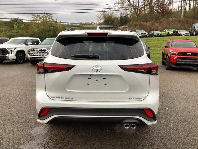 new 2026 Toyota Highlander car, priced at $52,223