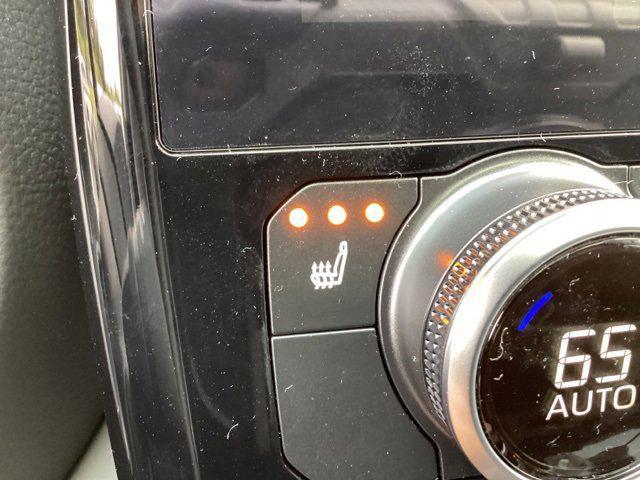 new 2025 Toyota Highlander car, priced at $46,059