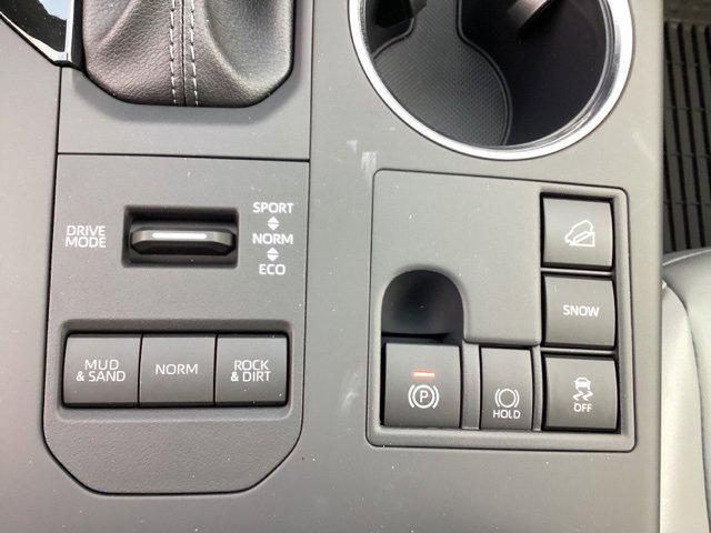 new 2025 Toyota Highlander car, priced at $46,059