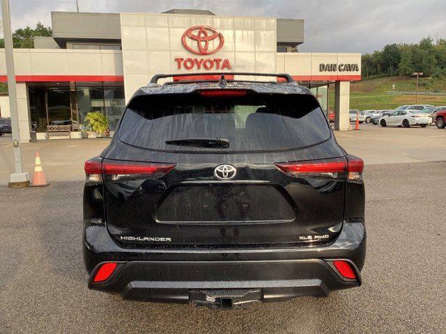 new 2025 Toyota Highlander car, priced at $46,059