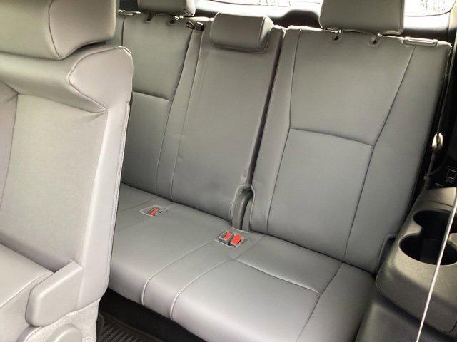 new 2025 Toyota Highlander car, priced at $46,059