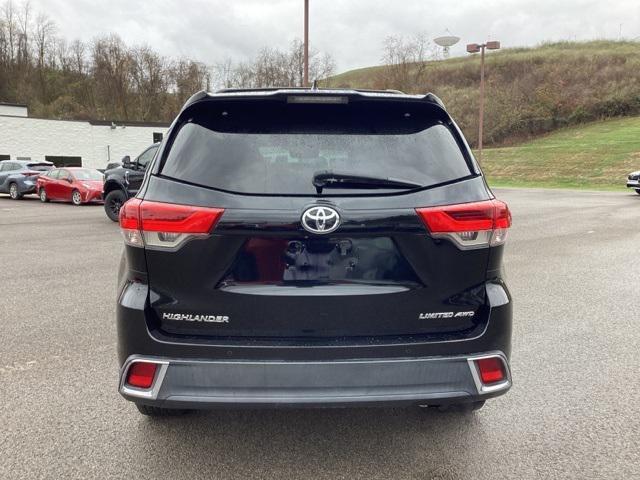 used 2019 Toyota Highlander car, priced at $28,990