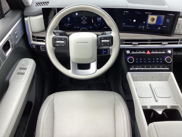 used 2024 Hyundai Santa Fe car, priced at $39,990