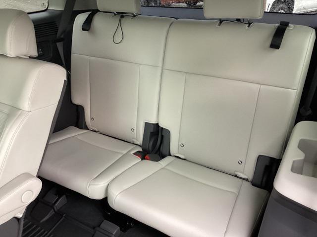 used 2024 Hyundai Santa Fe car, priced at $39,990