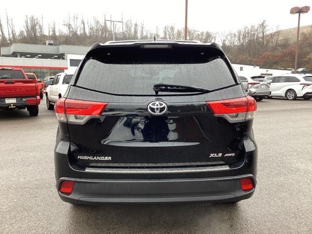 used 2019 Toyota Highlander car, priced at $24,990