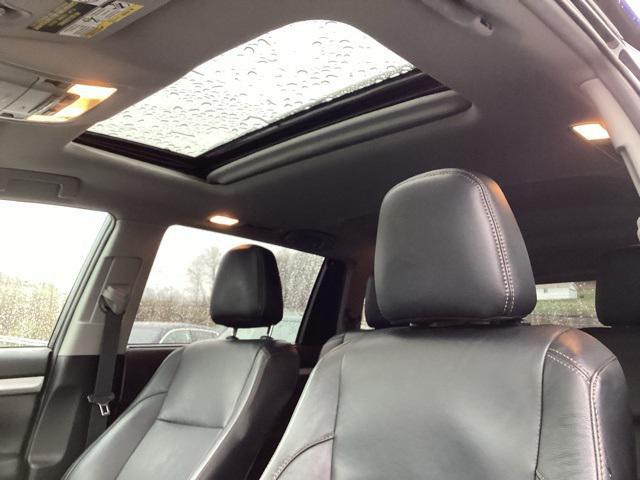 used 2019 Toyota Highlander car, priced at $24,990