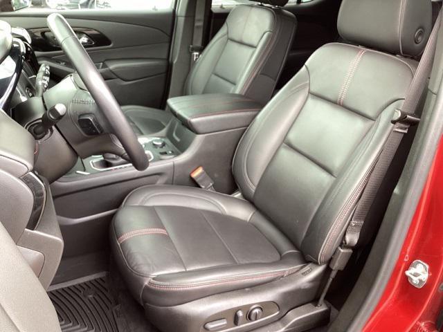used 2022 Chevrolet Traverse car, priced at $32,990