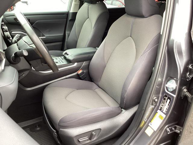used 2021 Toyota Highlander car, priced at $29,490