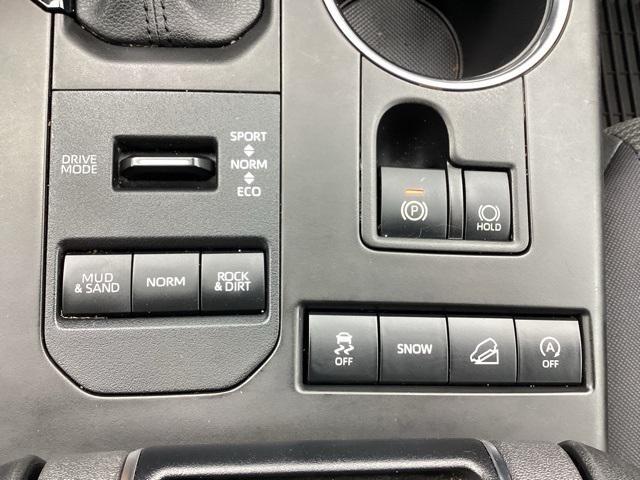 used 2021 Toyota Highlander car, priced at $29,490