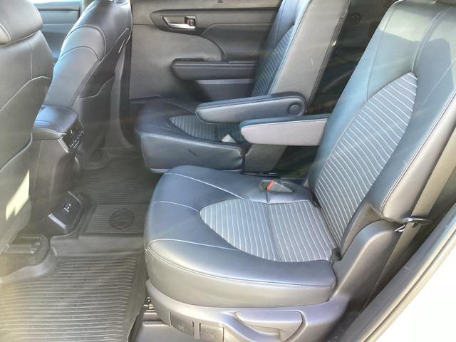 used 2024 Toyota Highlander car, priced at $42,990