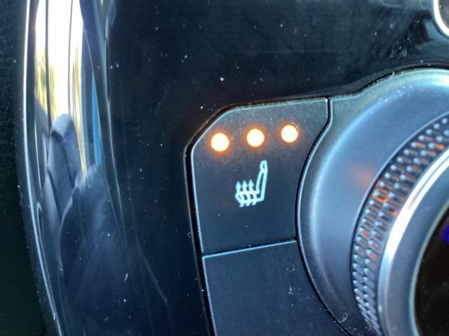 used 2024 Toyota Highlander car, priced at $42,990