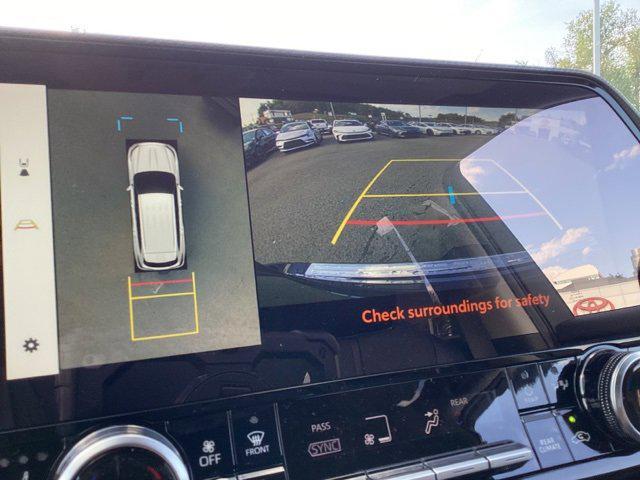 new 2025 Toyota Highlander car, priced at $54,087