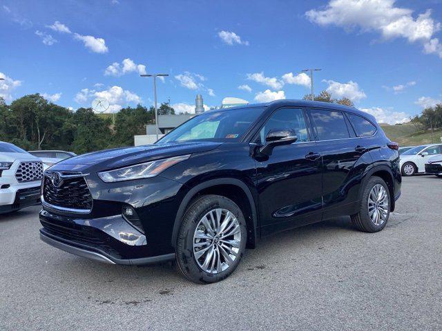 new 2025 Toyota Highlander car, priced at $55,587