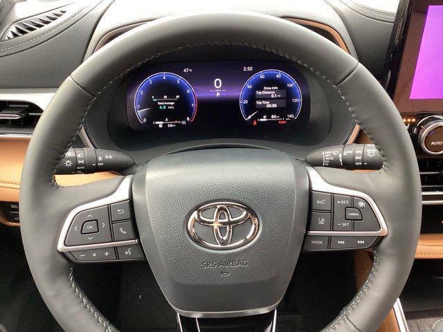 new 2026 Toyota Highlander car, priced at $56,152