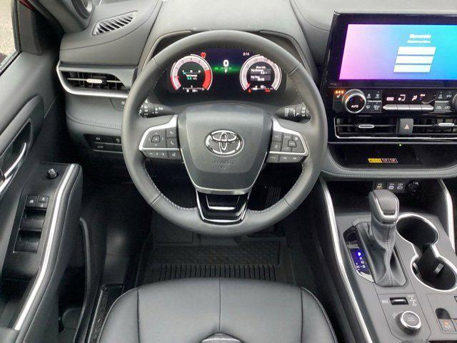 new 2026 Toyota Highlander car, priced at $50,813