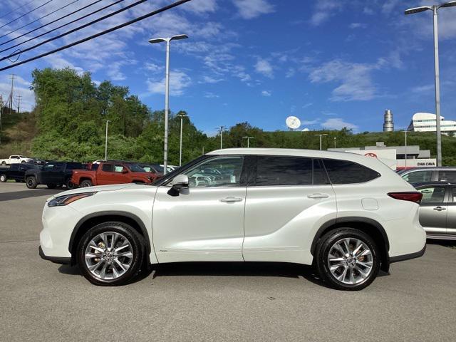 used 2022 Toyota Highlander Hybrid car, priced at $42,990