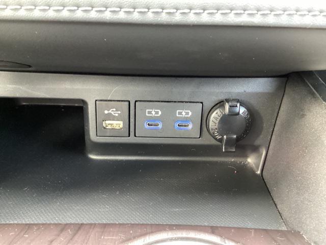 used 2022 Toyota Highlander Hybrid car, priced at $42,990