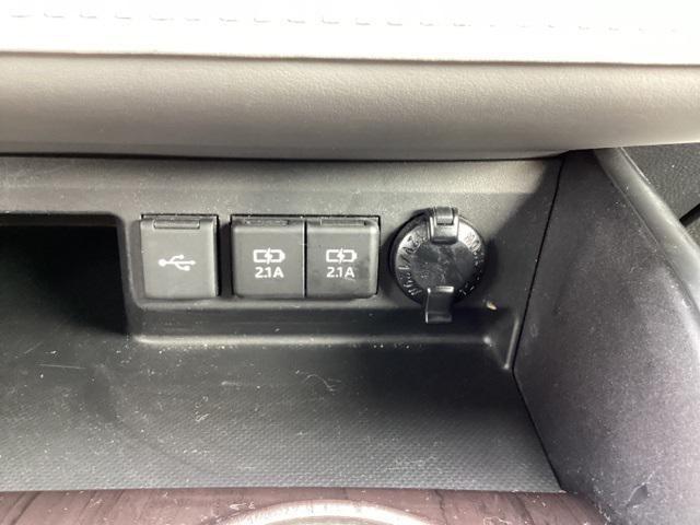 used 2021 Toyota Highlander car, priced at $36,990