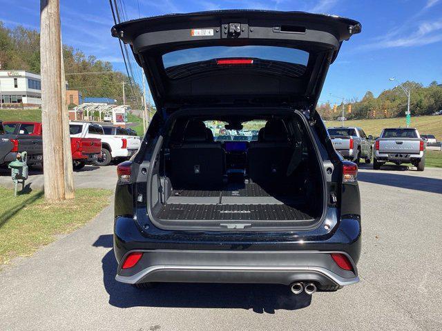 new 2026 Toyota Highlander car, priced at $50,162