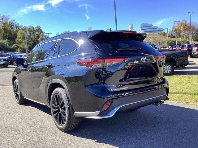 new 2026 Toyota Highlander car, priced at $50,162