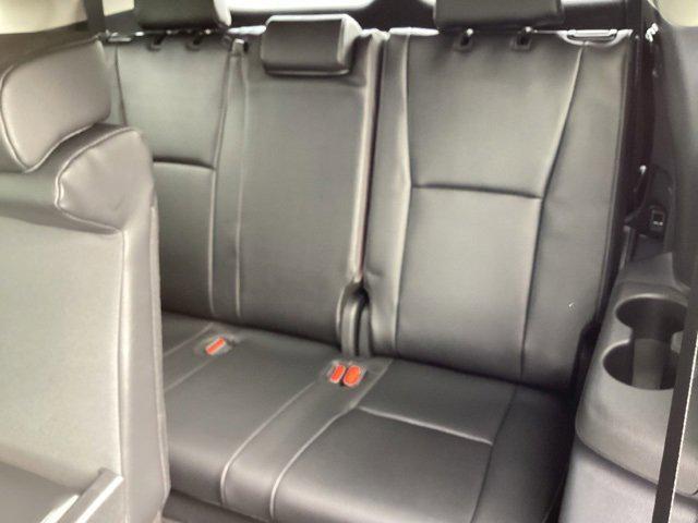new 2025 Toyota Highlander car, priced at $52,967