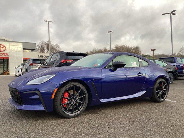 new 2025 Toyota GR86 car, priced at $39,069