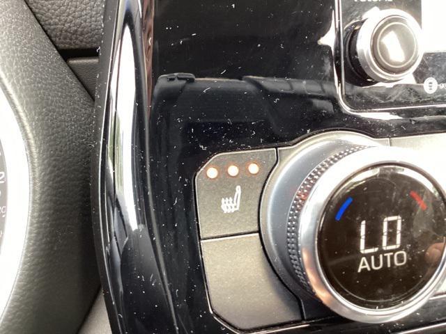 used 2022 Toyota Highlander car, priced at $34,990